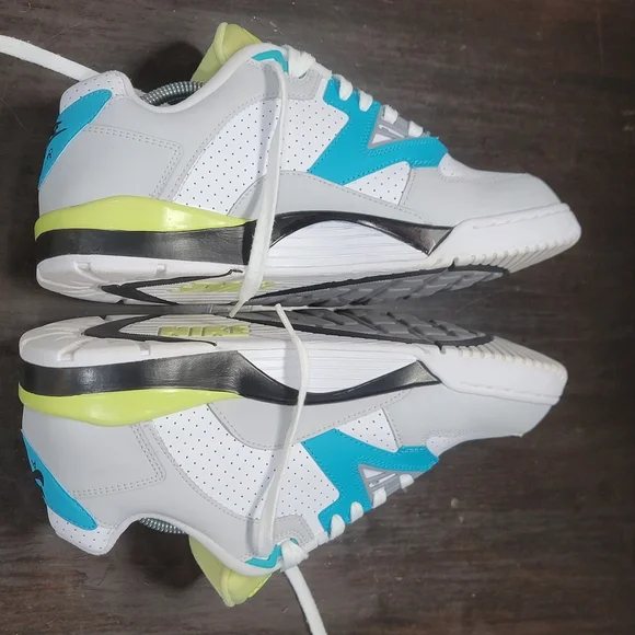 Nike Air Cross Trainer 3 Low "Citron" Mens 11. New. Same Day Shipping - Picture 5 of 13